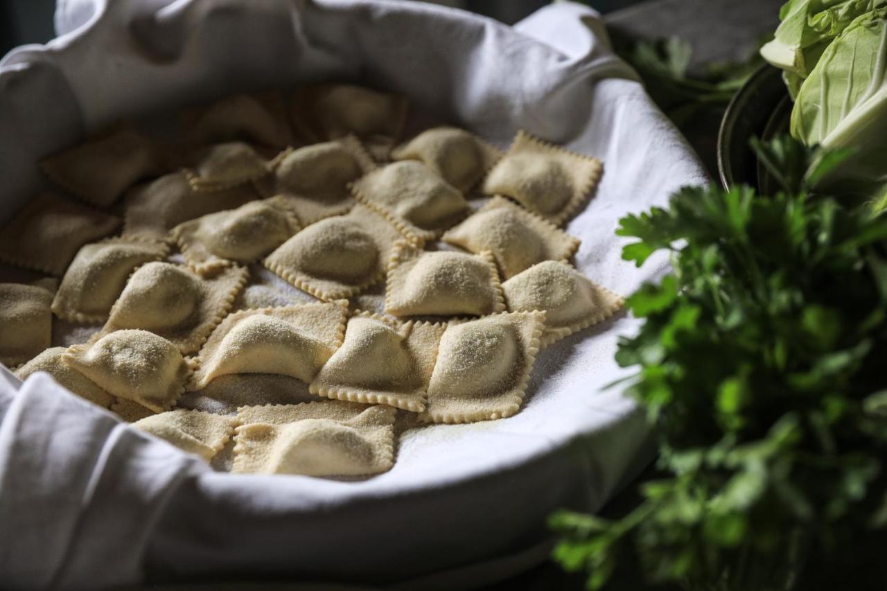 Domu Antiga Bed & Breakfast Gergei Bagian luar foto