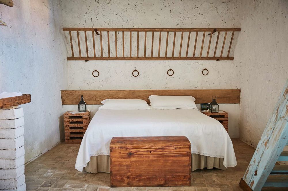 Domu Antiga Bed & Breakfast Gergei Bagian luar foto