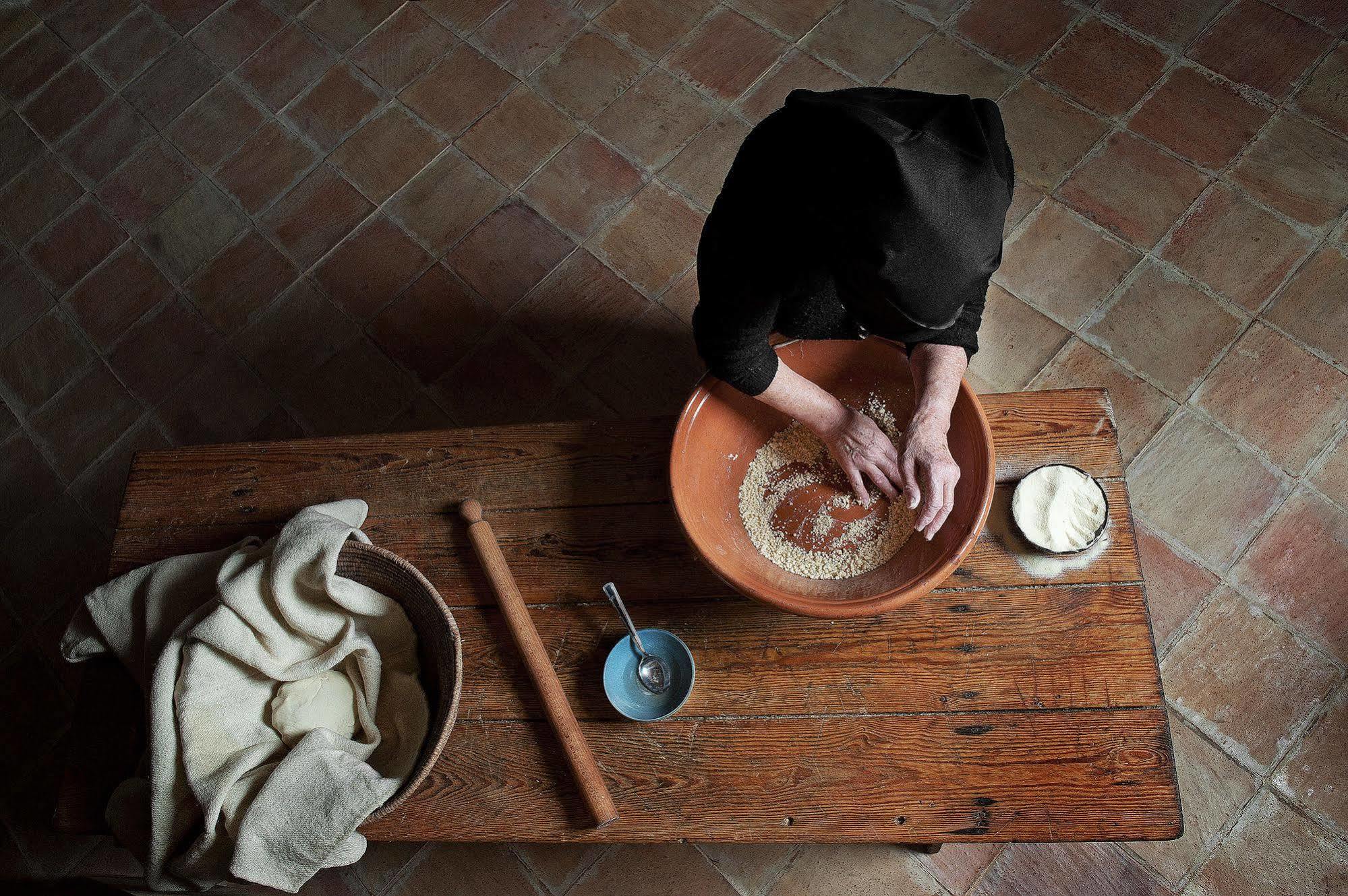 Domu Antiga Bed & Breakfast Gergei Bagian luar foto